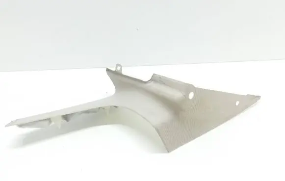(D)pillar trim (top)