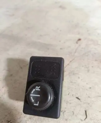 Nissan Primera Other switches/knobs/shifts