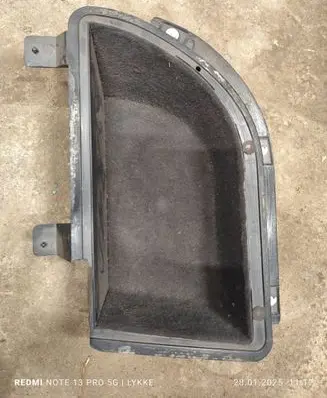 BMW 5 E39 Front door storage pocket/box 81596380