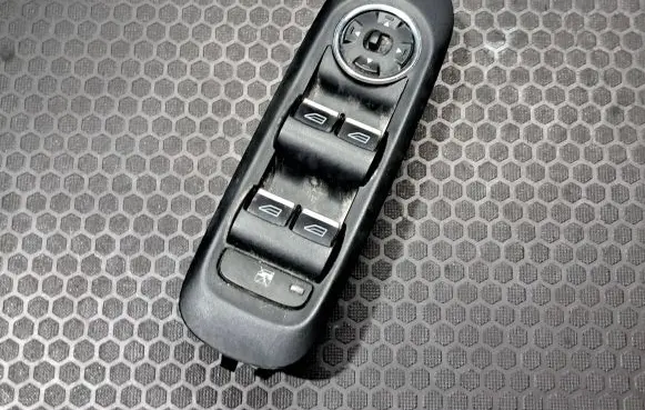 Ford Galaxy Electric window control switch 7S7T14A132AB A2705971009 27052009