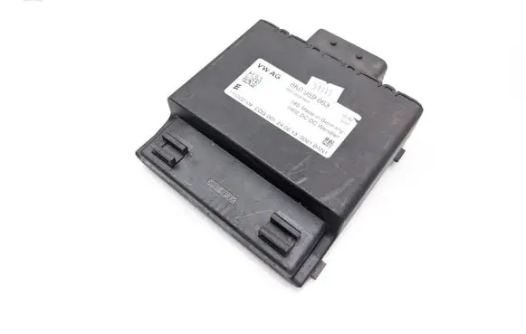 Audi A4 S4 B8 8K Voltage converter/converter module 8K0959663