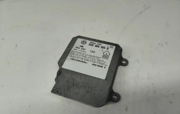 Volkswagen PASSAT B5.5 Airbag control unit/module 6Q0909605B 09010509E 5WK42869