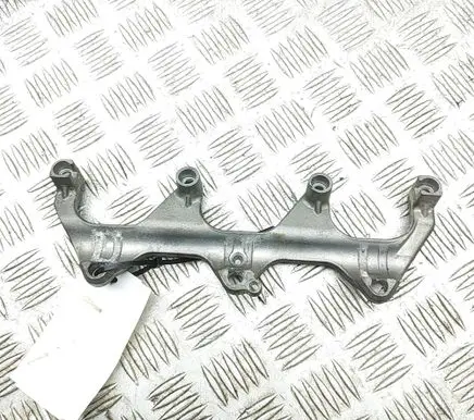 Audi A5 8T 8F Other engine bay part 06E133340A