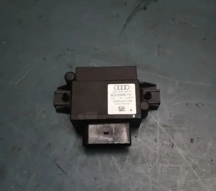 Audi A5 8T 8F Fuel pump relay 4G0906093G