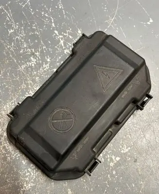 BMW 1 F20 F21 Fuse box cover 9224872 10688710