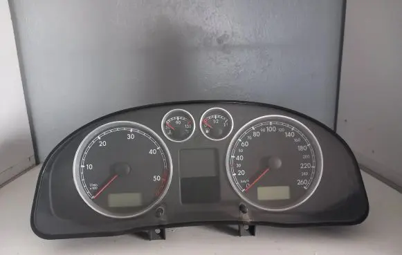 Volkswagen PASSAT B5.5 Speedometer (instrument cluster) 88311