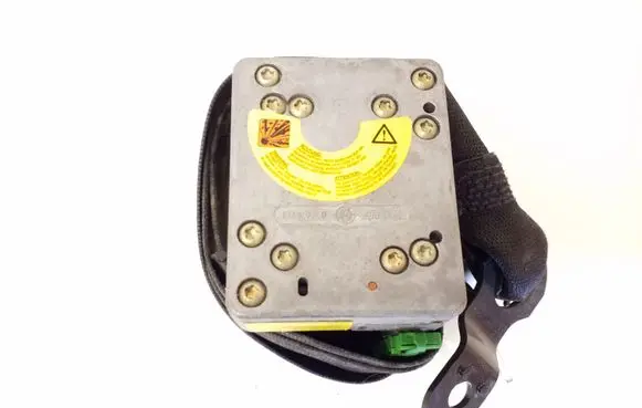 Mercedes-Benz C AMG W203 Front seatbelt 33015929C