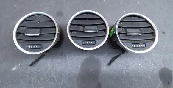 Audi A4 S4 B6 8E 8H Dash center air vent grill 8H0820951D 8H0820951