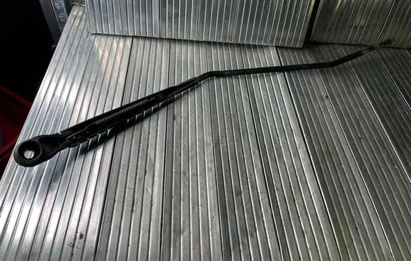 Renault Scenic III - Grand scenic III Front wiper blade arm 288860003R
