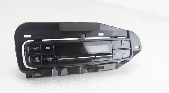 Toyota Auris E180 Climate control unit 5546802030 55468-02030