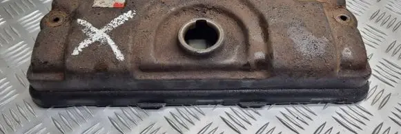 Citroen Xsara Picasso Rocker cam cover 