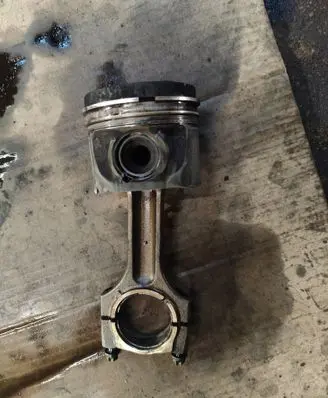 BMW 5 E60 E61 Piston with connecting rod 11257792745 11247798368
