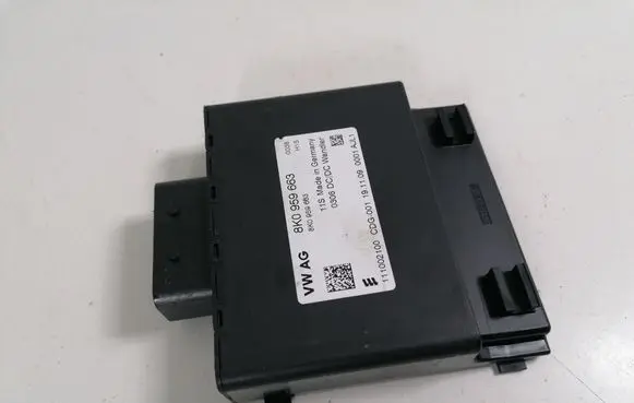 Voltage converter inverter