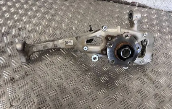 Audi Q5 SQ5 Front wheel hub 80A407560