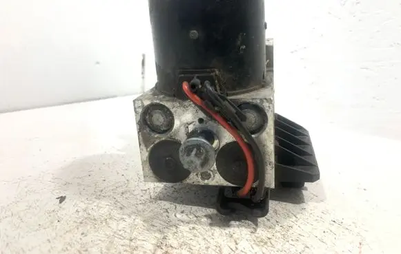 Mercedes-Benz S W220 ABS Pump A0044814612