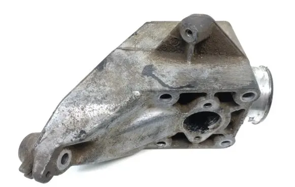Mercedes-Benz Vito Viano W639 Engine mounting bracket A6462230004