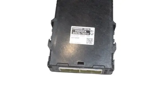 Lexus CT 200H Gearbox control unit/module 8953576010