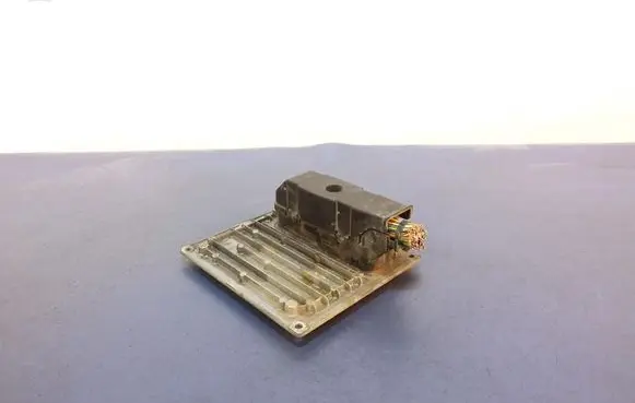 Ford Fusion Engine control unit/module ECU S118325001