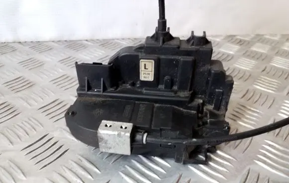 Infiniti EX Rear door lock