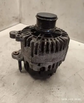 Volkswagen Golf V Generator/alternator 06F903023C