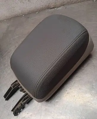 Volvo V50 Armrest