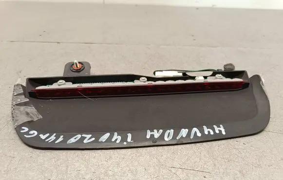 Hyundai i40 Third/center stoplight