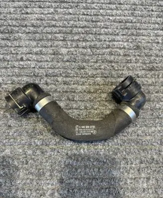 Mercedes-Benz GLE (W166 - C292) Engine coolant pipe/hose A1665002700