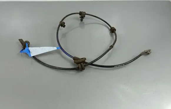 Subaru XV ABS rear brake sensor Z627540FJ050