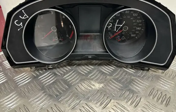 Volkswagen PASSAT B8 Speedometer (instrument cluster) 3G0920941A 263309912 03112015081