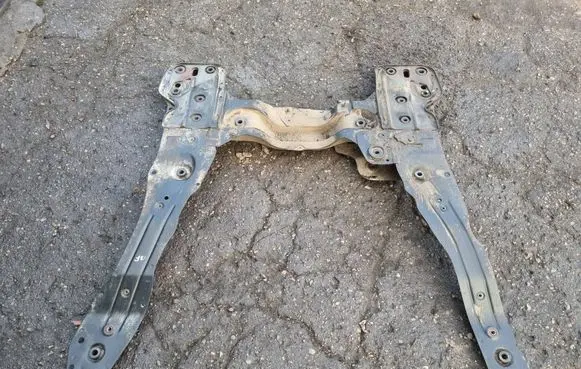 Toyota Proace Front subframe