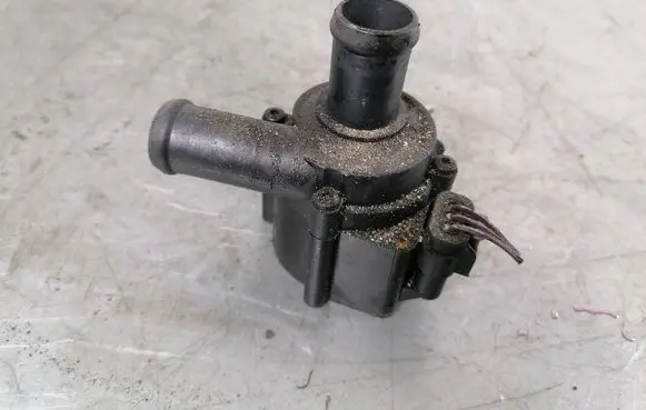 Audi A4 S4 B8 8K Electric auxiliary coolant/water pump 8K0965561A