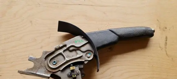 Nissan Almera Tino Handbrake/parking brake lever assembly