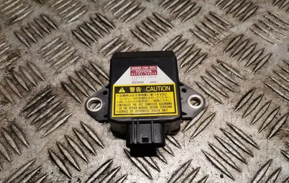 Lexus IS 220D-250-350 Yaw turn rate sensor 8918360020