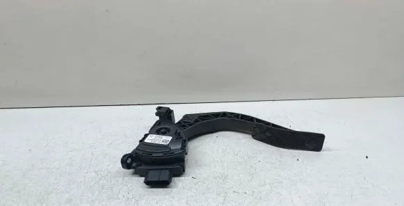 Audi A7 S7 4G Accelerator throttle pedal 8K1723523A