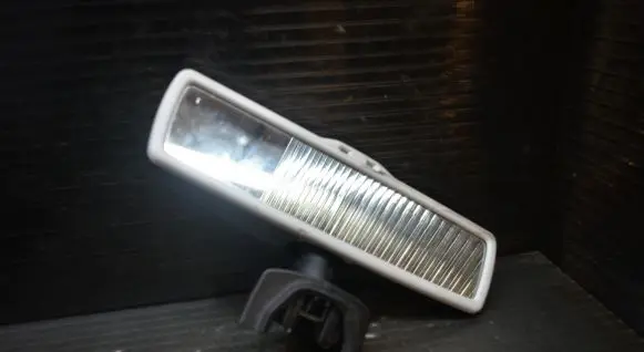 Volkswagen Golf Plus Rear view mirror (interior)