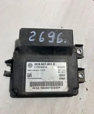 Volkswagen PASSAT B6 Hand brake control module 3C8907801E 17767601A GN000783600