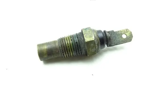 Mitsubishi Pajero Outside/exterior temperature sensor PAJERO_II_3.0_V6_24V_CZUJNIK_TEMPERATURY_1PIN