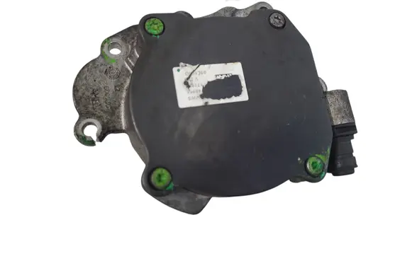 Audi A1 Vacuum pump 03L145207