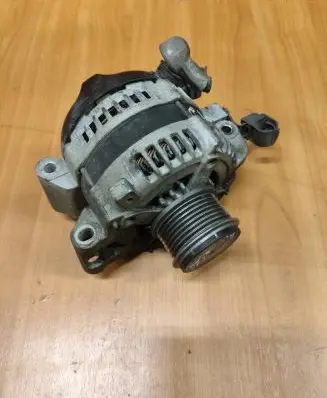 Toyota RAV 4 (XA30) Generator/alternator