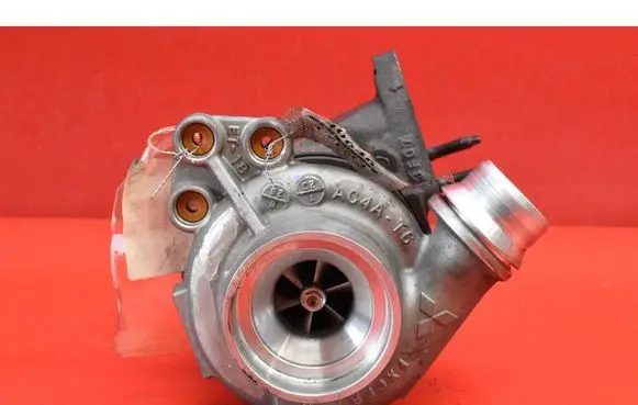 Jaguar F-Pace Turbo system vacuum part G4D36K682AJ