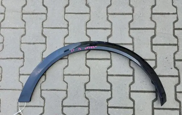 BMW i3 Front arch trim 