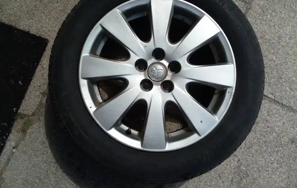 R16 alloy rim