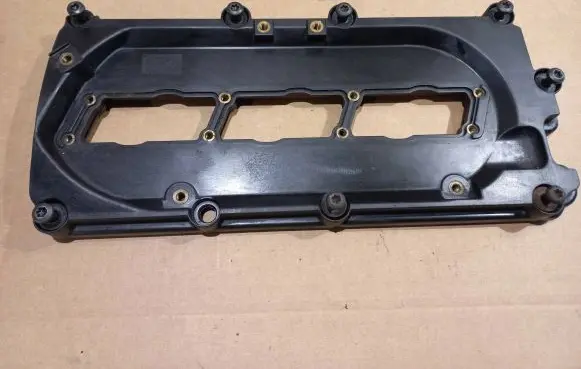 Audi A6 S6 C6 4F Rocker cam cover 059103470