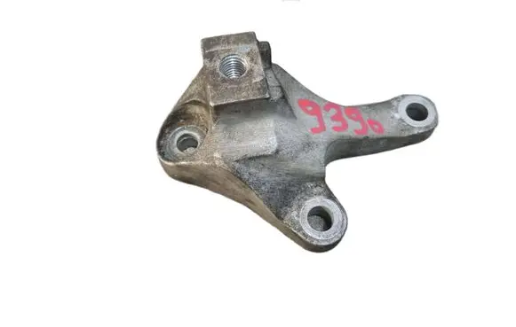 Ford Kuga I Engine mounting bracket 3M517M125CE