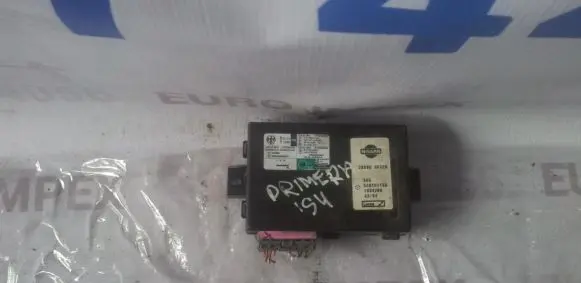 Nissan Primera Other control units/modules 285953F320 8AS