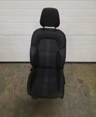Renault Captur II Front driver seat 