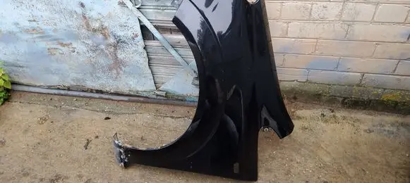 Opel Zafira B Fender