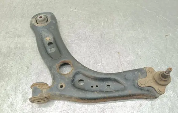Volkswagen Golf VII Front lower control arm/wishbone 5Q0407151J 1902161939 64VWA2GGK45T