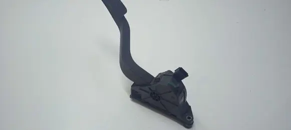 Land Rover Discovery 5 Accelerator throttle pedal GK529F836BA