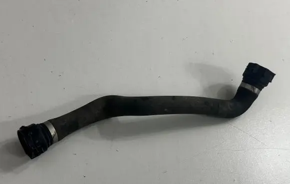 BMW 1 F20 F21 Engine coolant pipe/hose 7596833